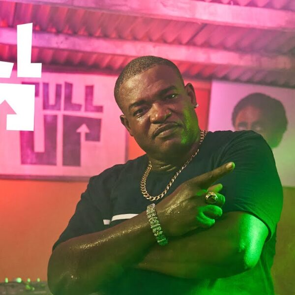 Mr King (The Pull Up S3:E3)